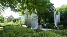 Heinz Gentz: Edelstahlplastik &bdquo;Helix&ldquo; (1987)